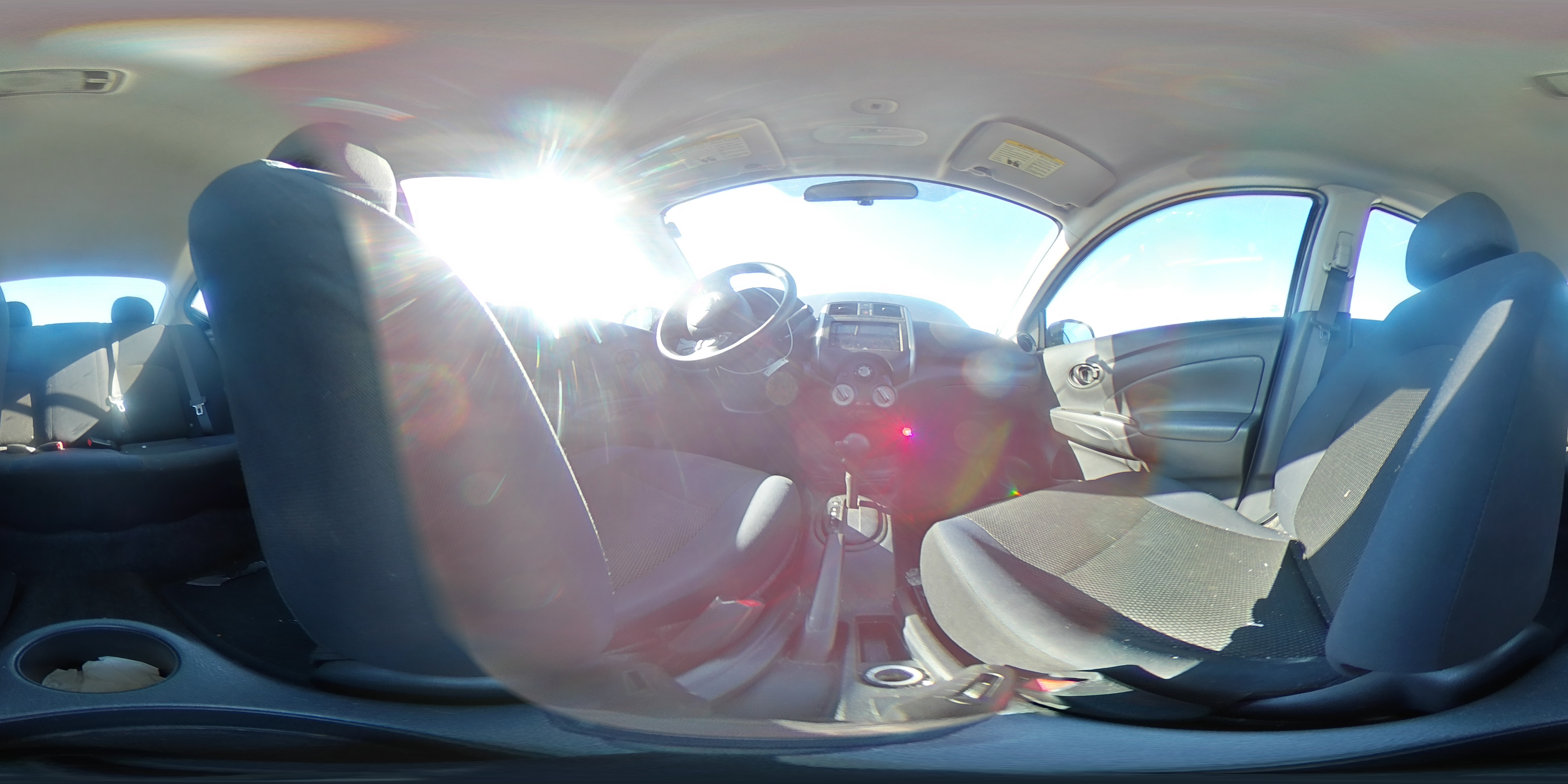 2012 Nissan Versa - Image 13
