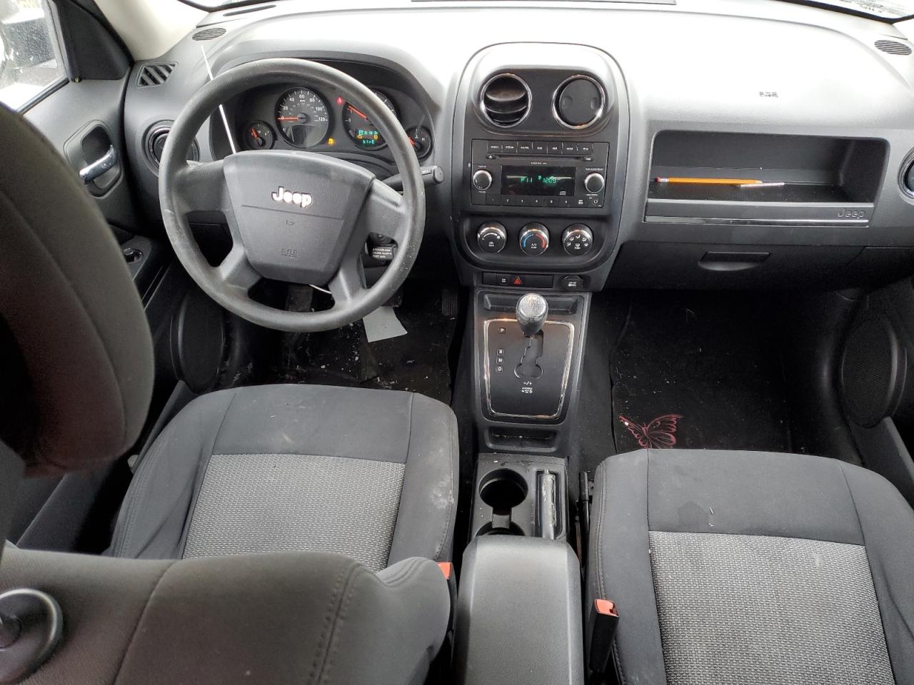 2010 Jeep Liberty (Patriot) - Image 8