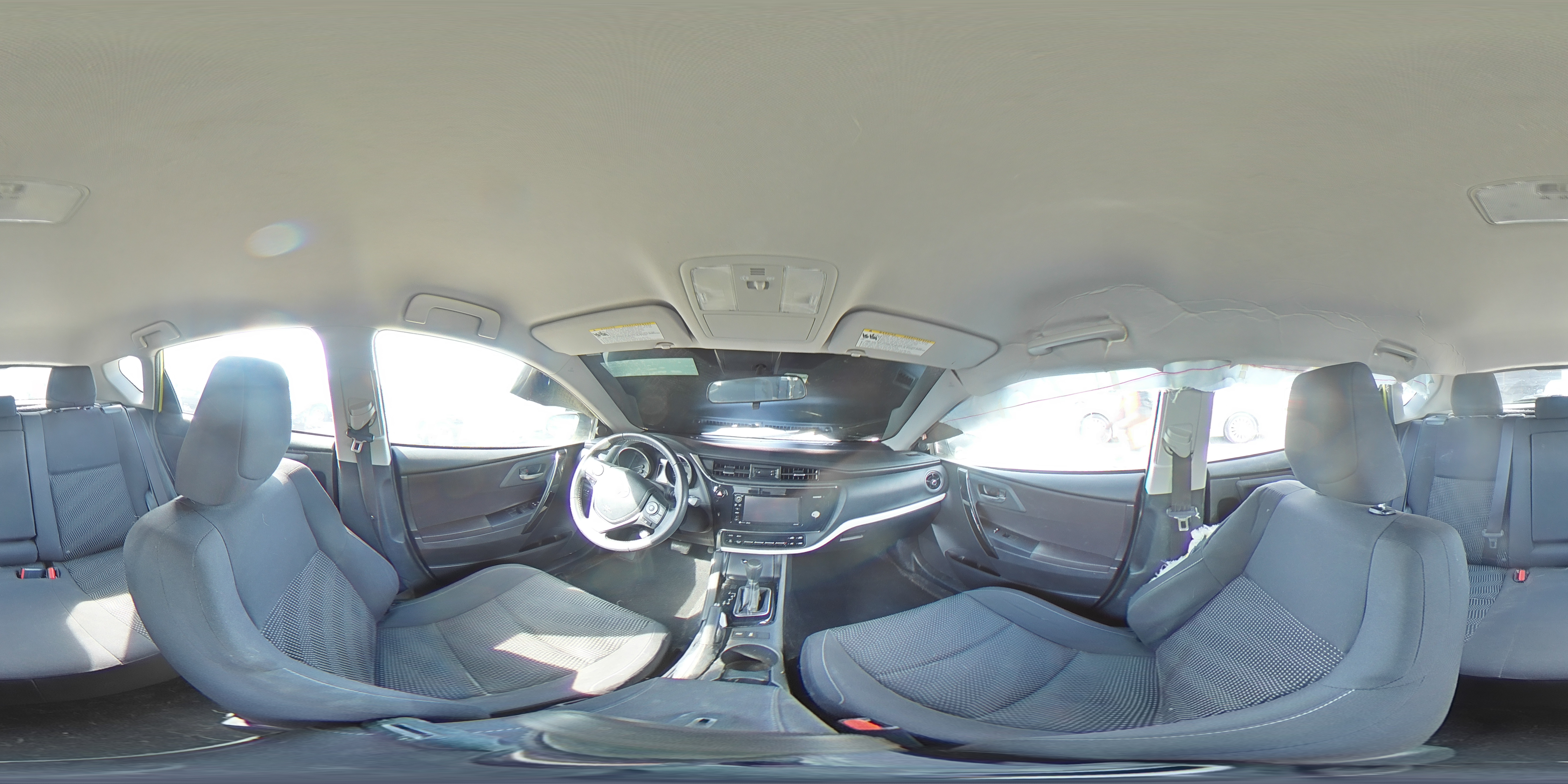 2017 Toyota Corolla - Image 15