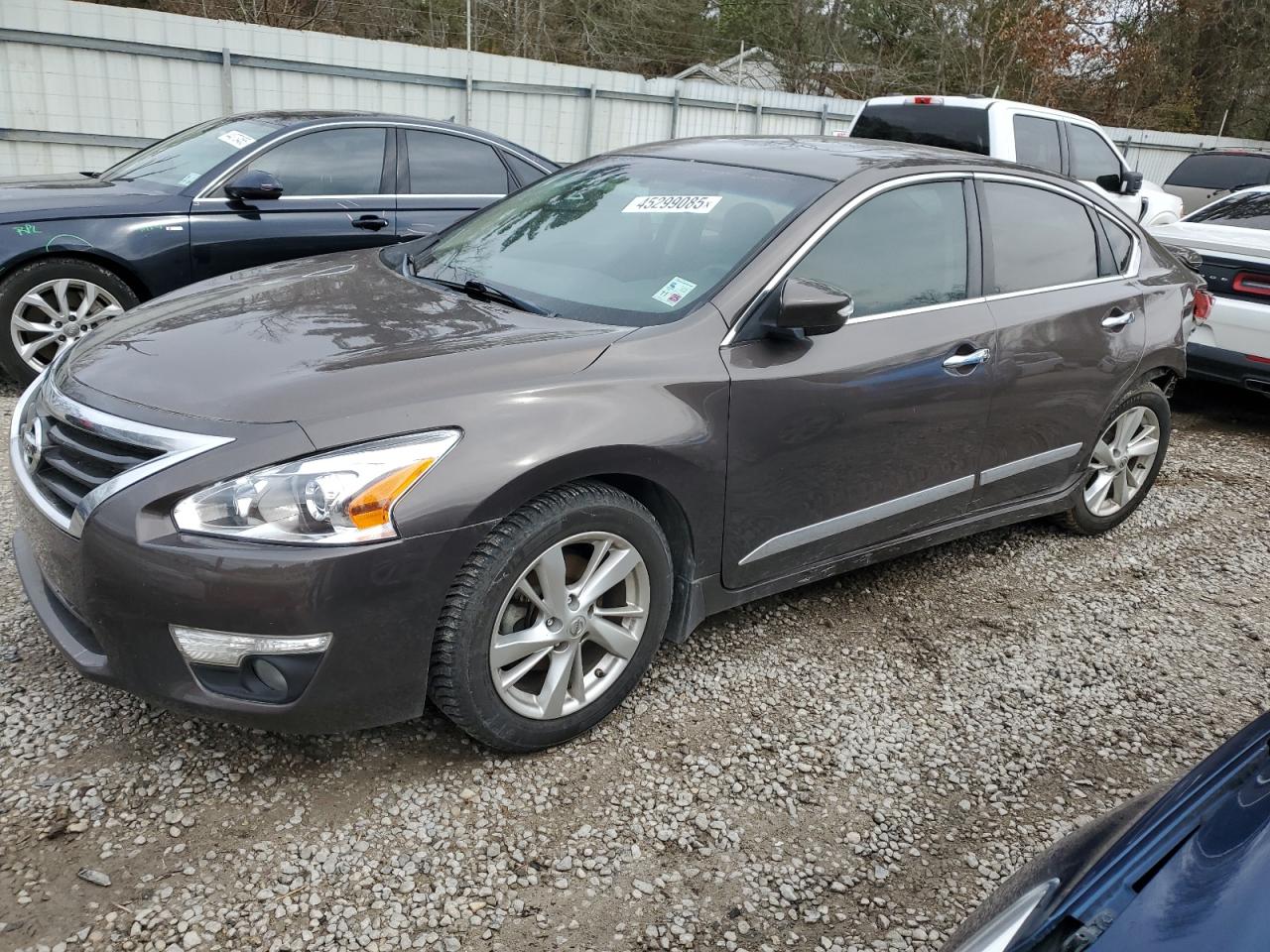 2015 Nissan Altima - Image 1
