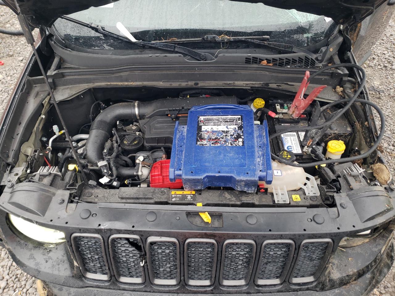 2020 Jeep Renegade - Image 11