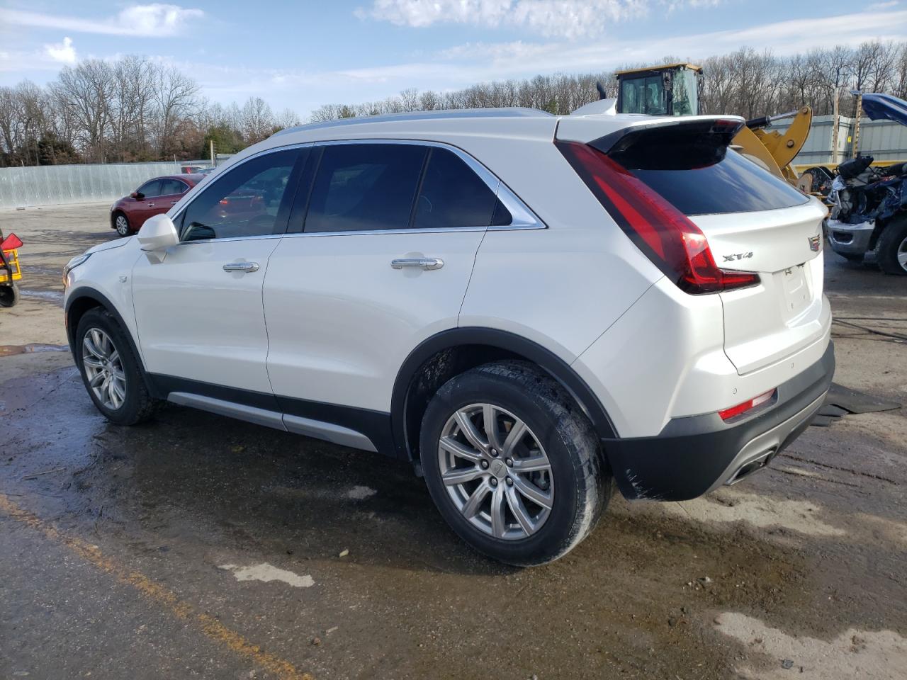 2019 Cadillac XT4 - Image 2