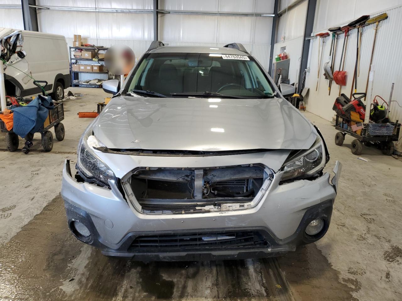 2018 Subaru Outback - Image 5