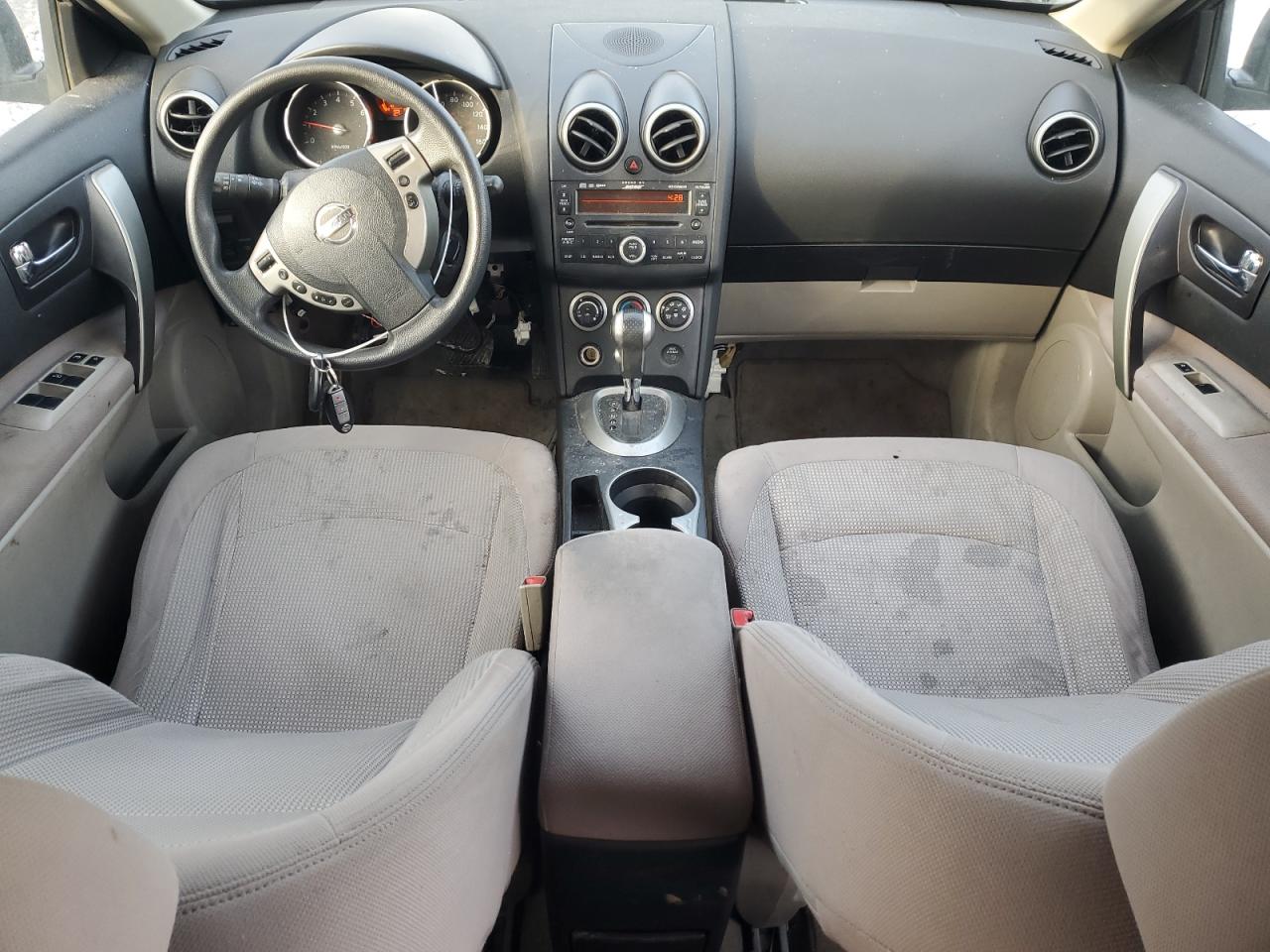 2010 Nissan Rogue - Image 8