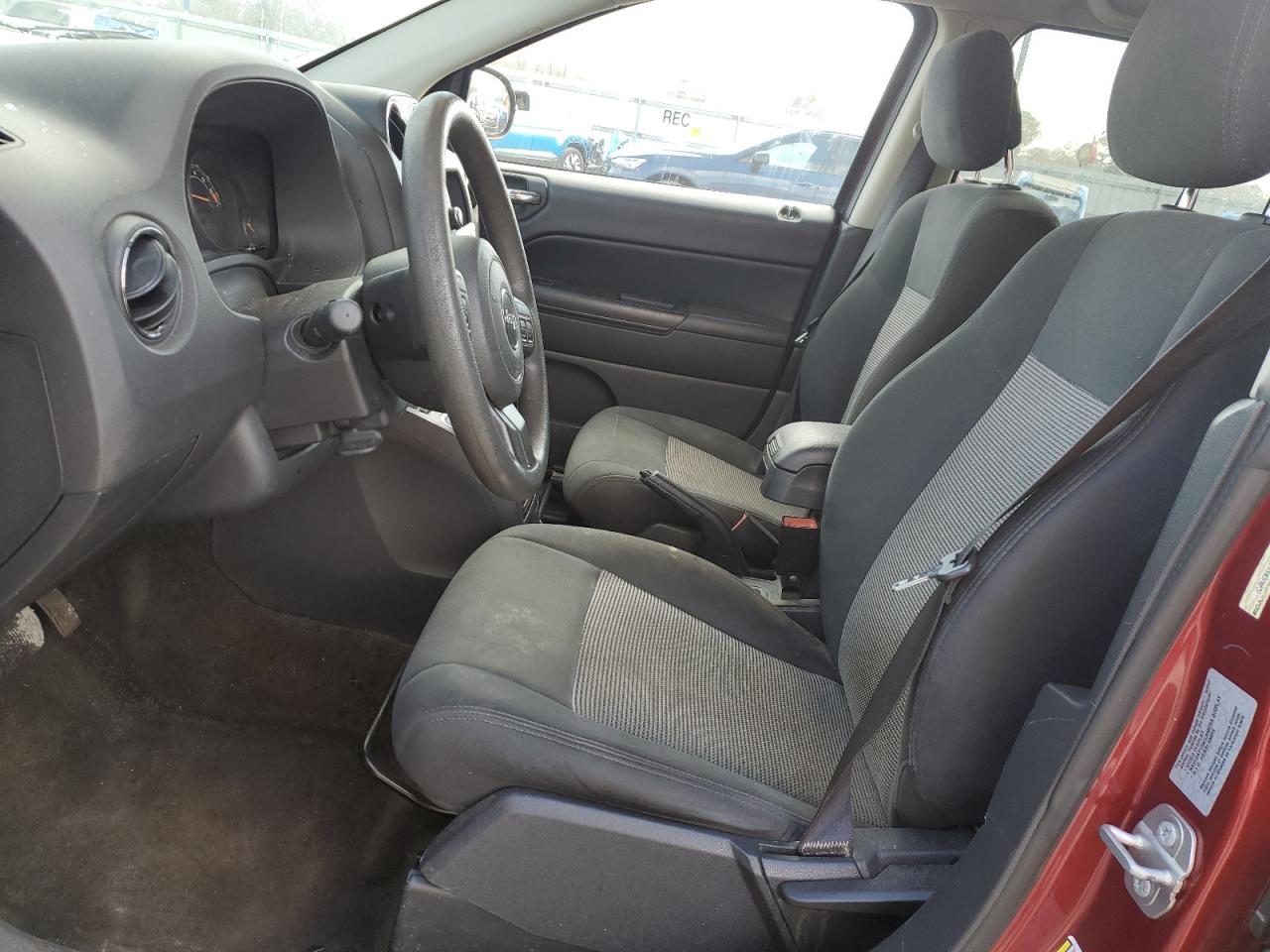 2017 Jeep Compass - Image 7