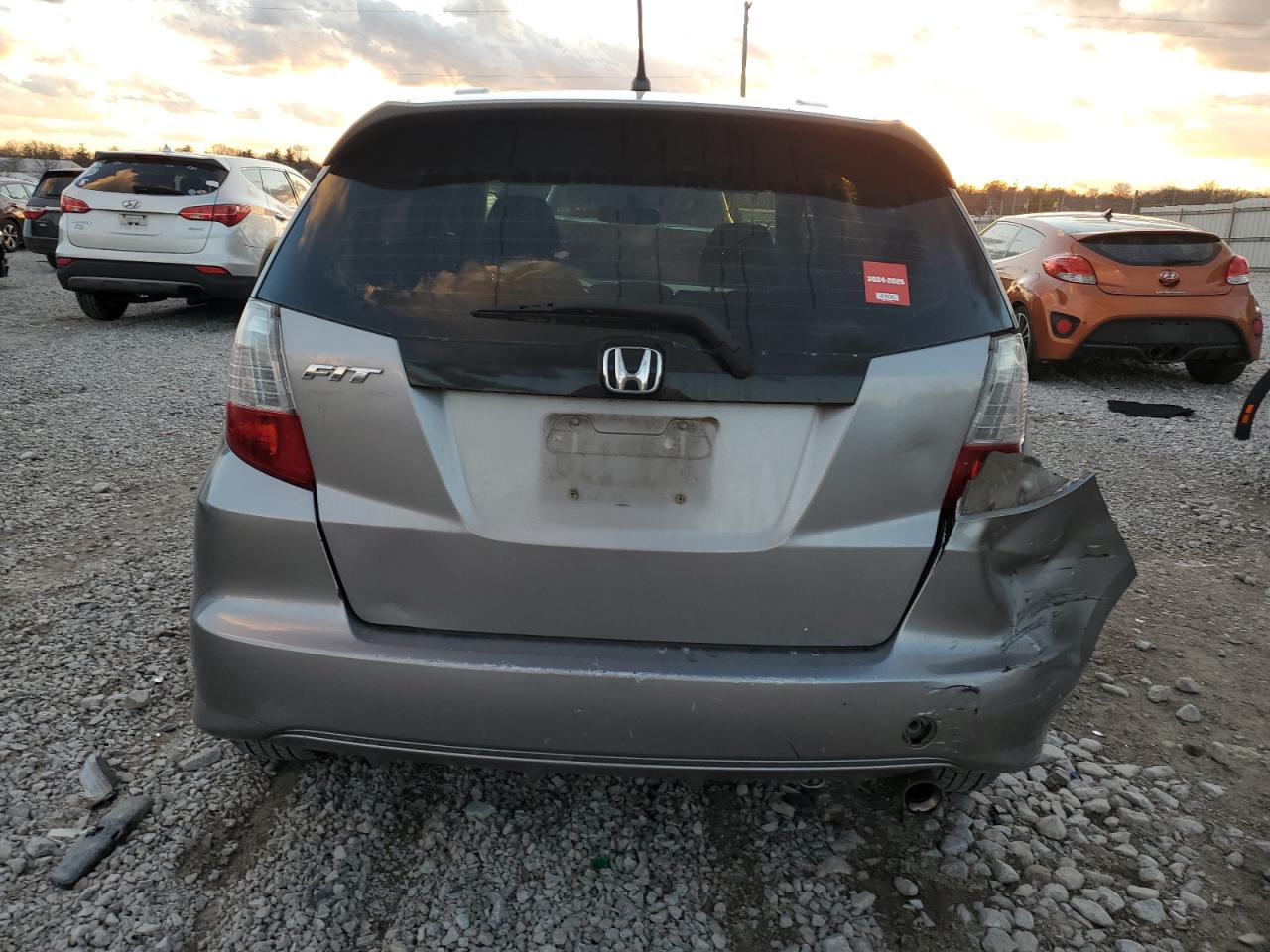 2010 Honda Fit - Image 6