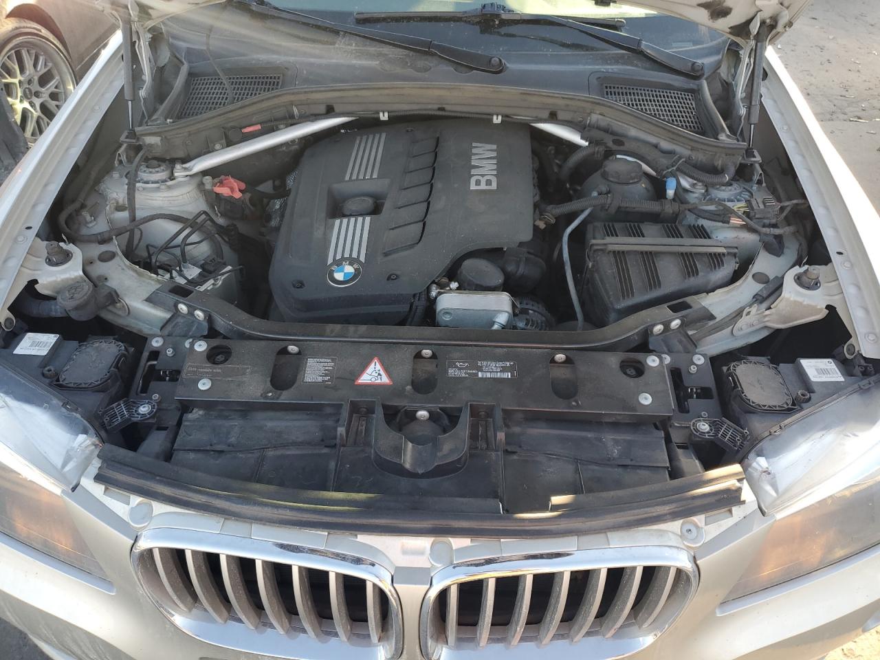 2011 BMW X3 - Image 12