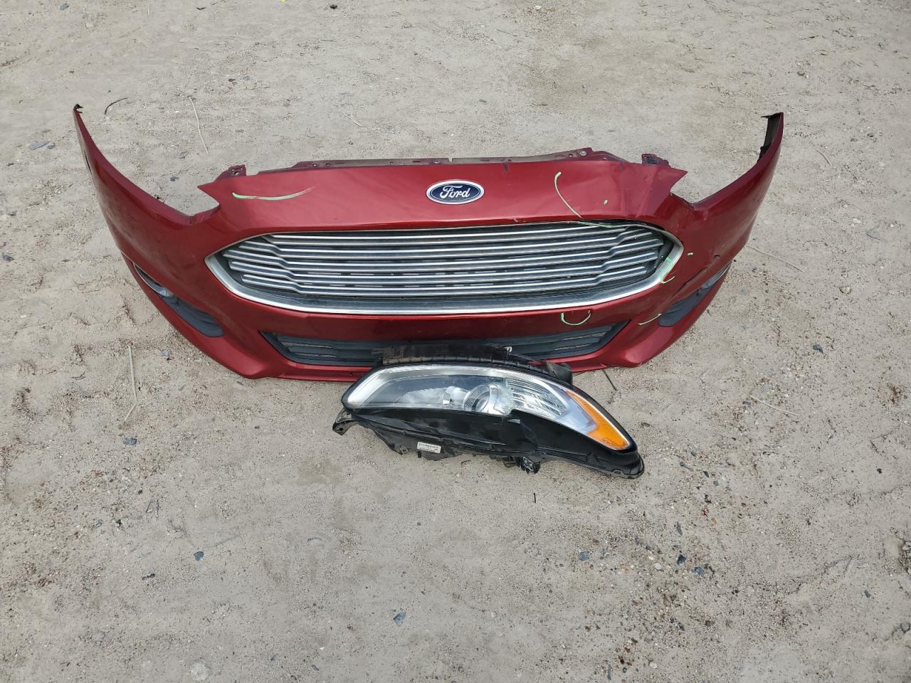 2015 Ford Fusion - Image 12