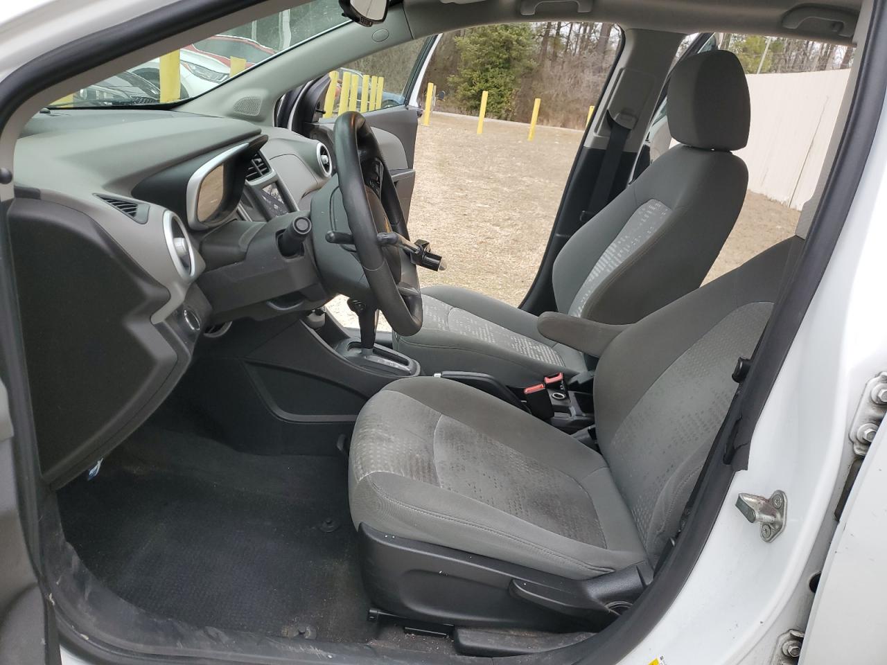 2020 Chevrolet Sonic VIN: 1G1JG6SB7L4127383 Lot: 44744535