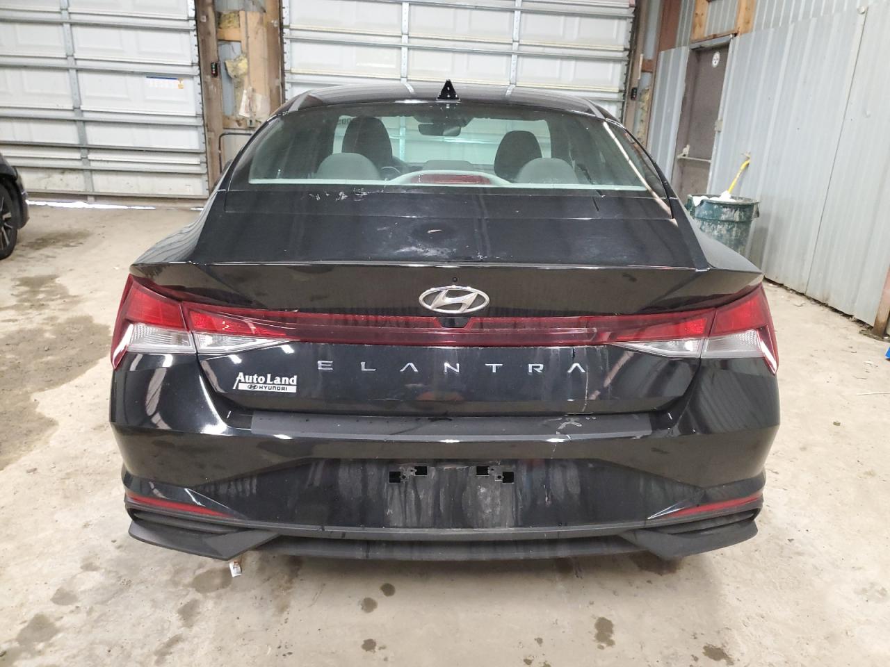 2023 Hyundai Elantra - Image 6