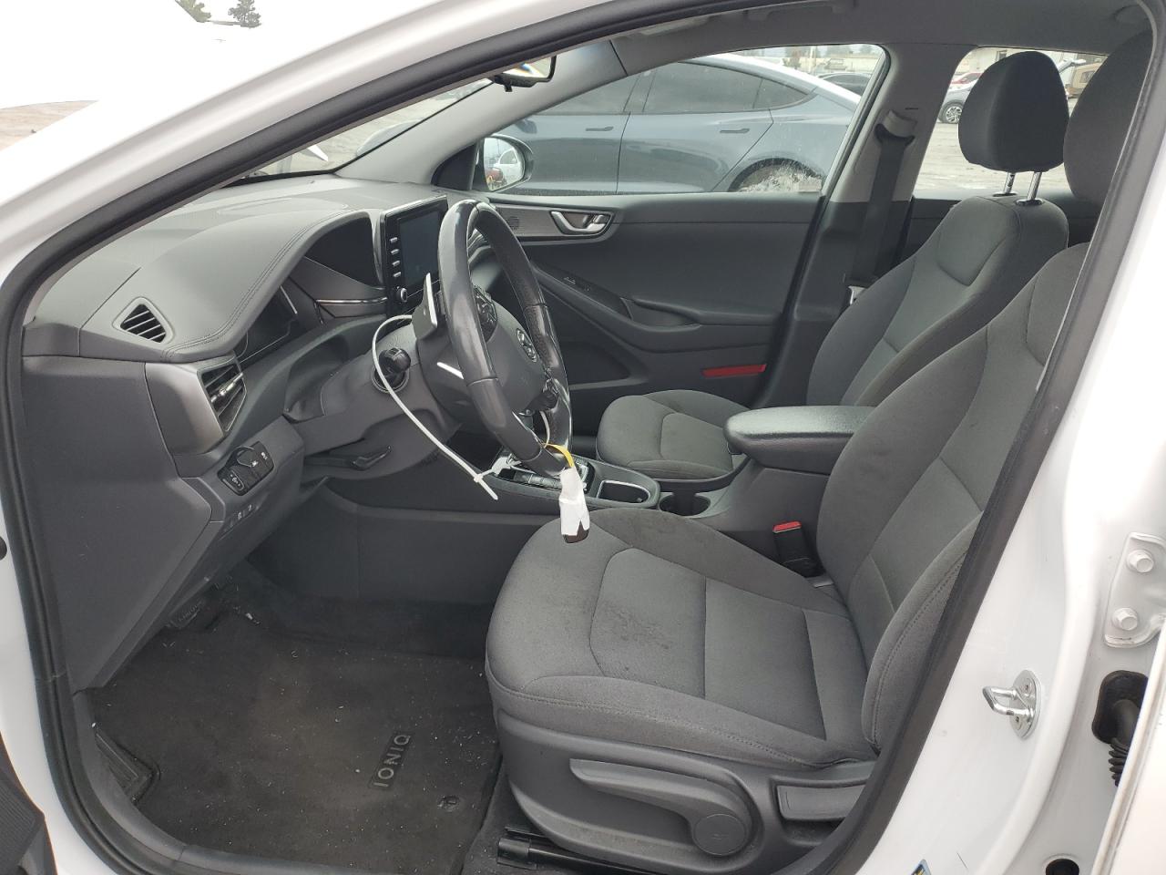 2020 Hyundai IONIQ - Image 7