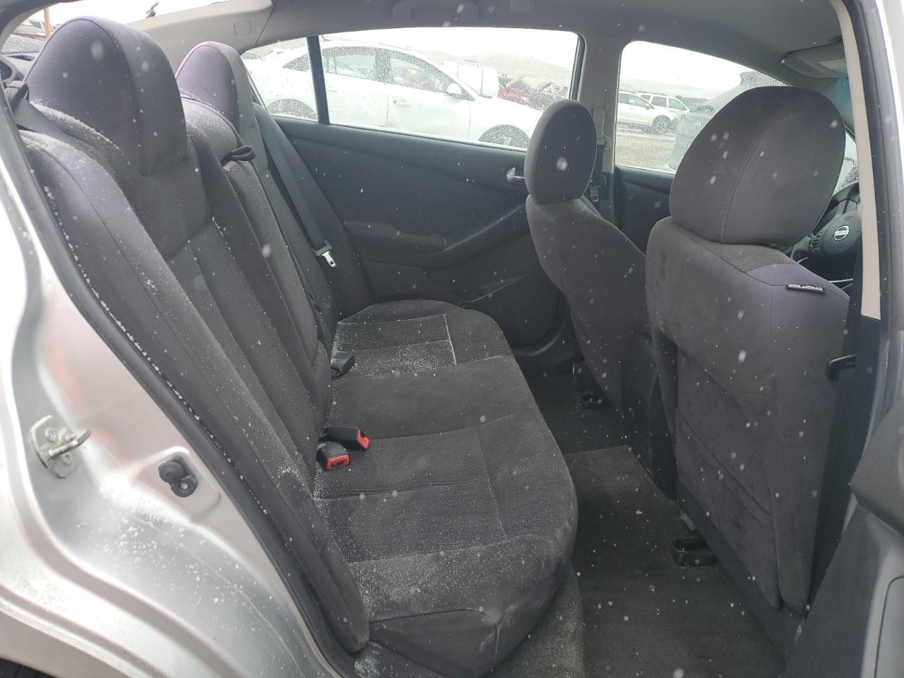 2011 Nissan Altima - Image 10