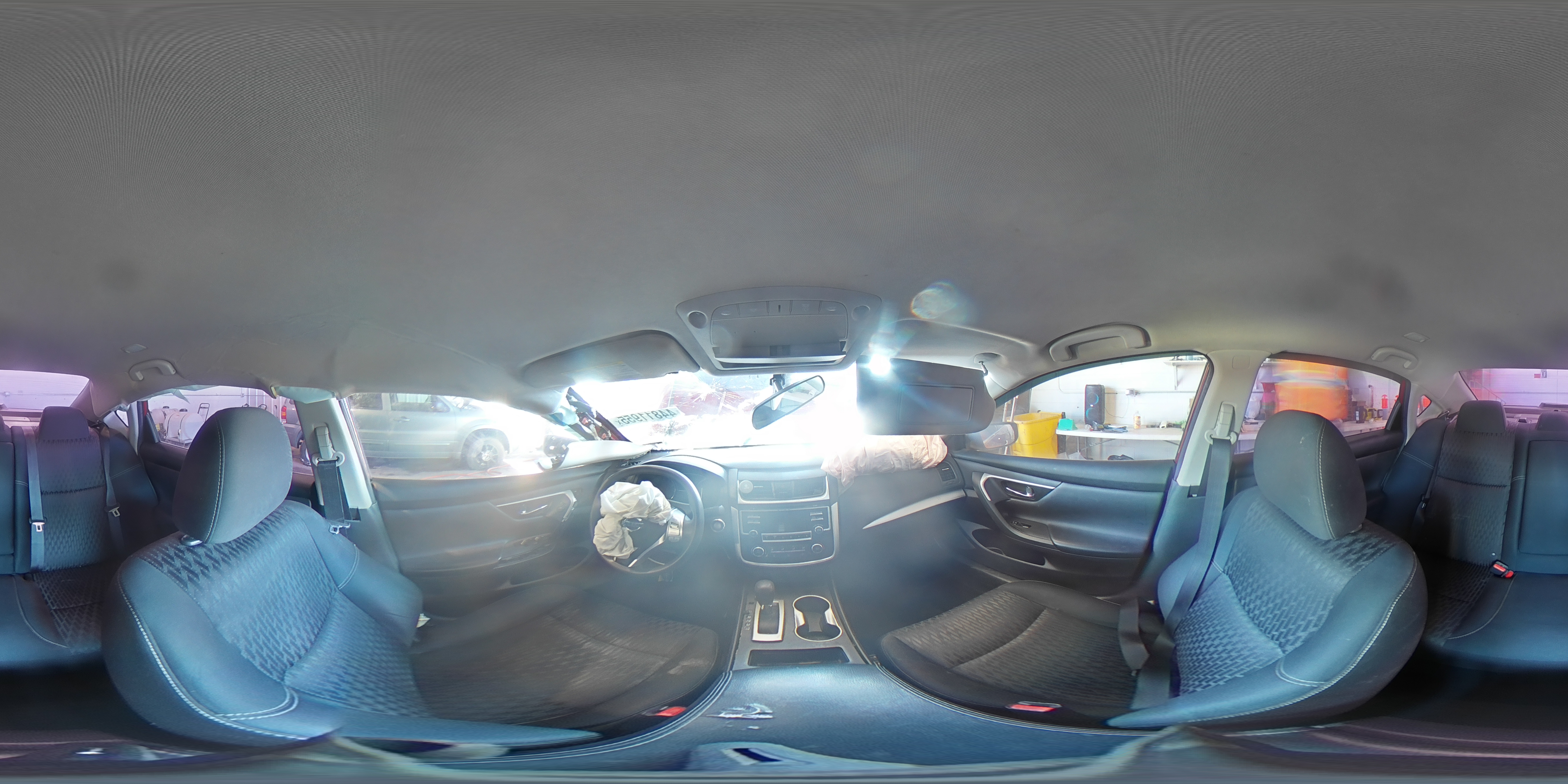 2017 Nissan Altima - Image 14