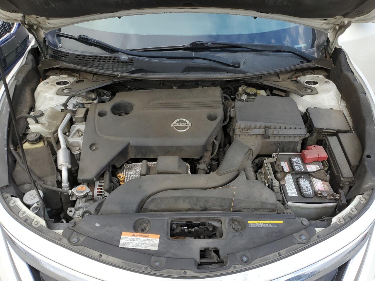 2015 Nissan Altima - Image 11