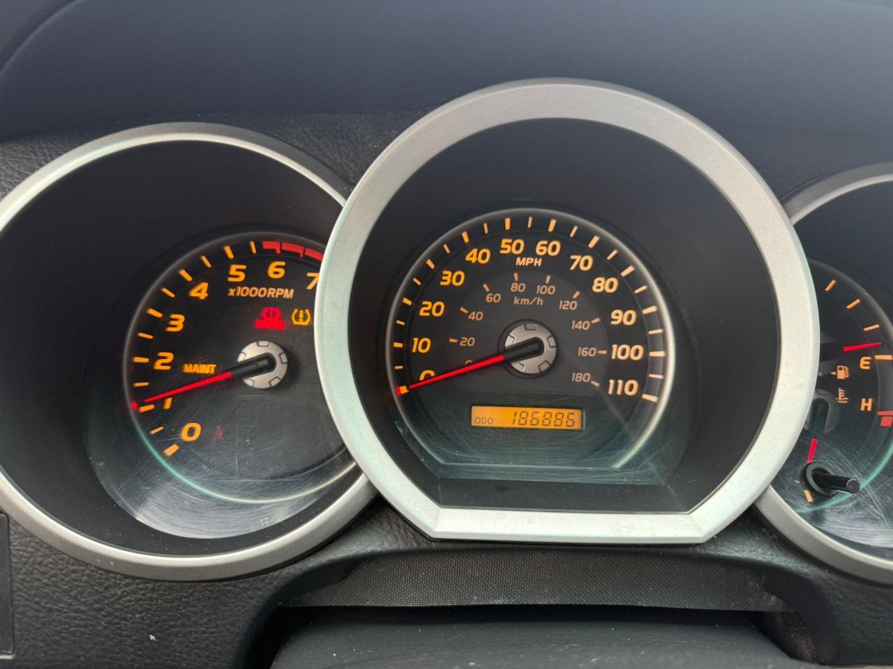 2006 Toyota 4Runner - Image 8