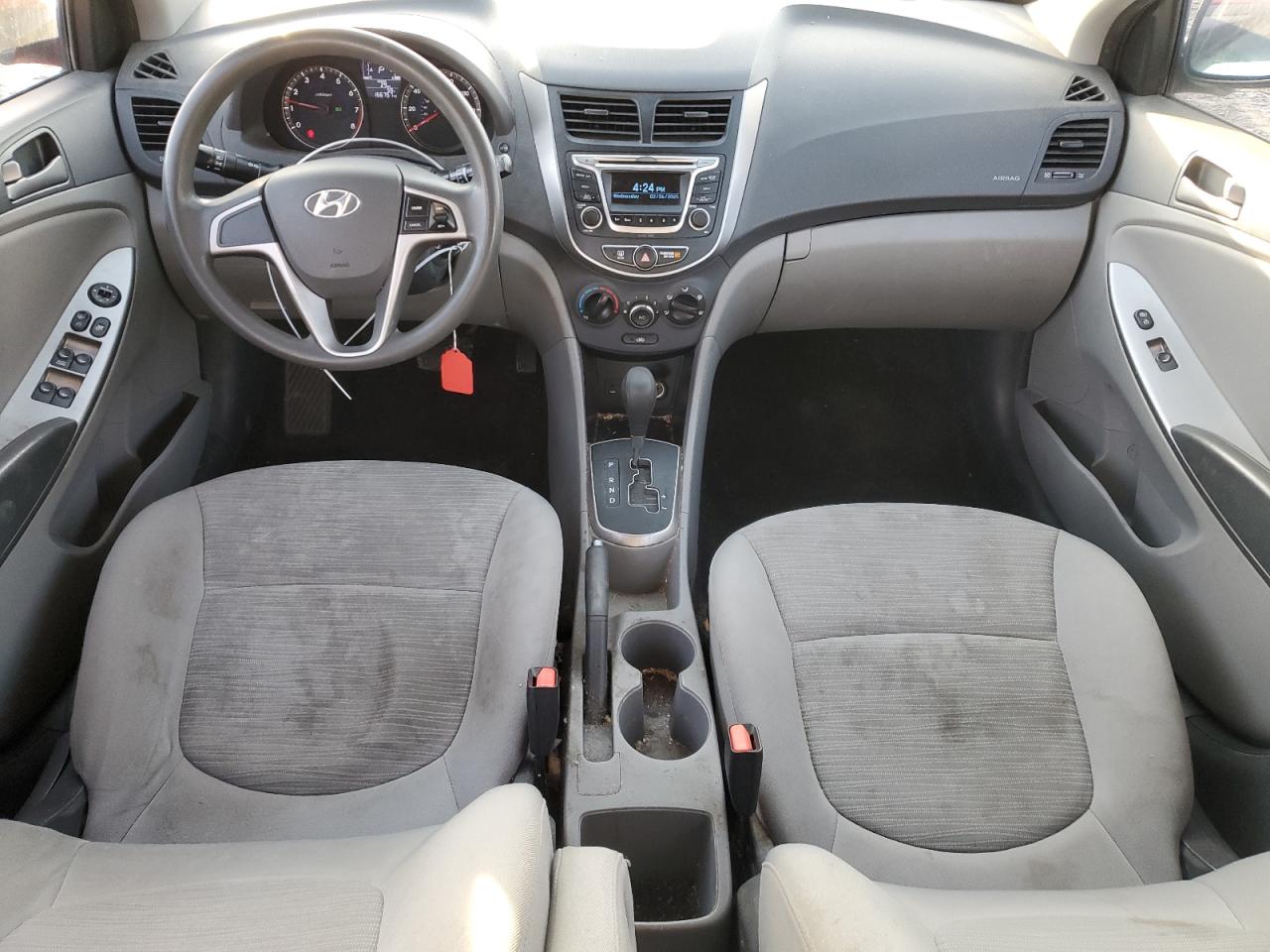 2015 Hyundai Accent - Image 8