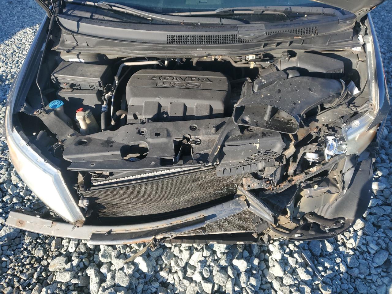2011 Honda Odyssey - Image 13