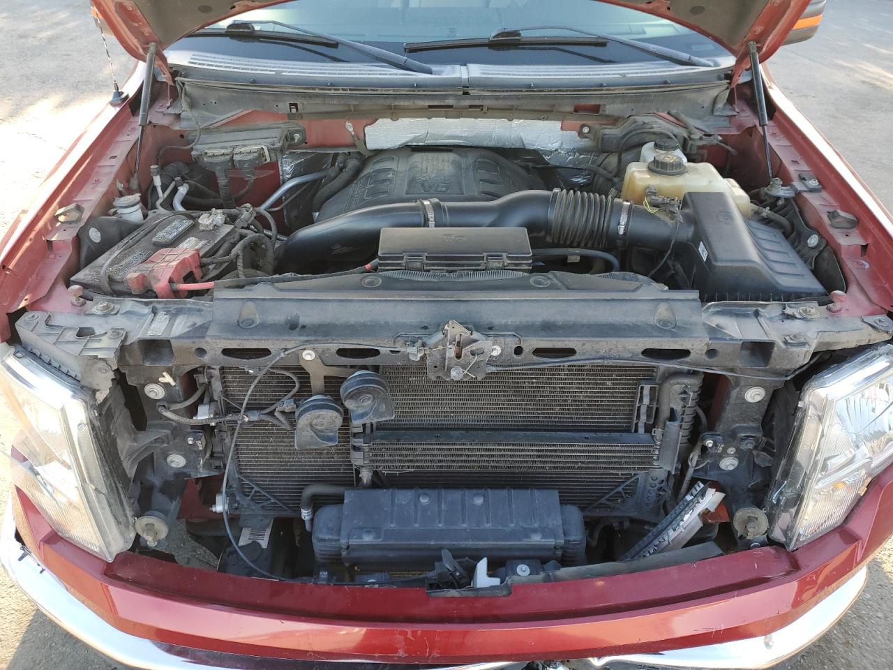 2013 Ford F-150 - Image 13