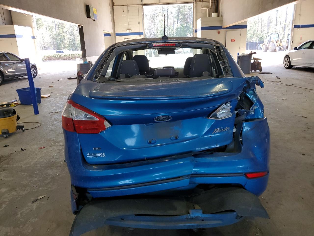2014 Ford Fiesta - Image 6