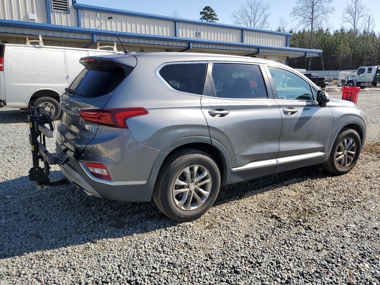 2019 Hyundai Santa Fe - Image 3