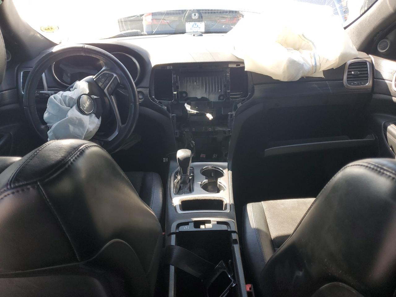 2019 Jeep Grand Cherokee - Image 8