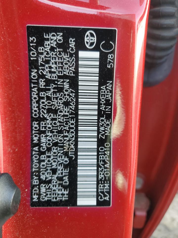 2014 Toyota Prius - Image 12