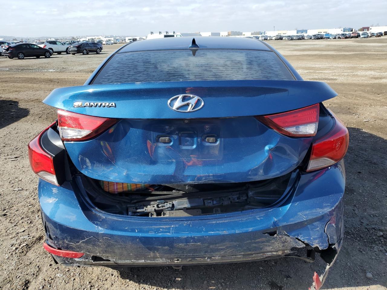 2014 Hyundai Elantra - Image 6