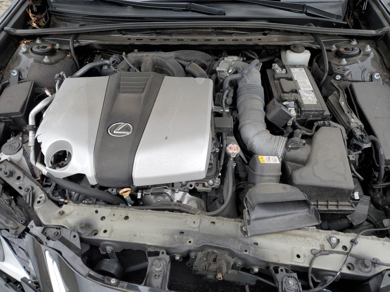 2021 Lexus ES - Image 12