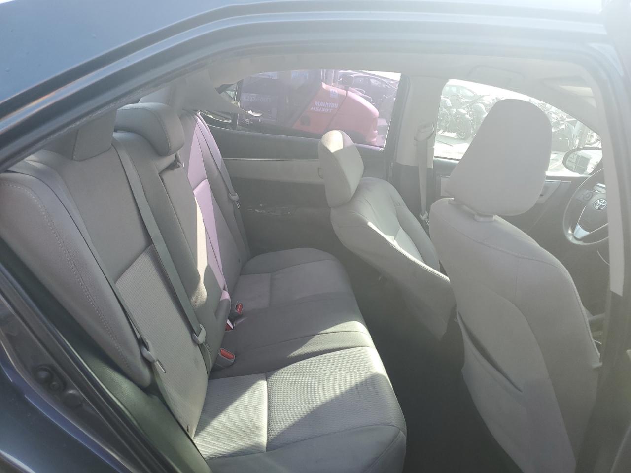 2015 Toyota Corolla - Image 10