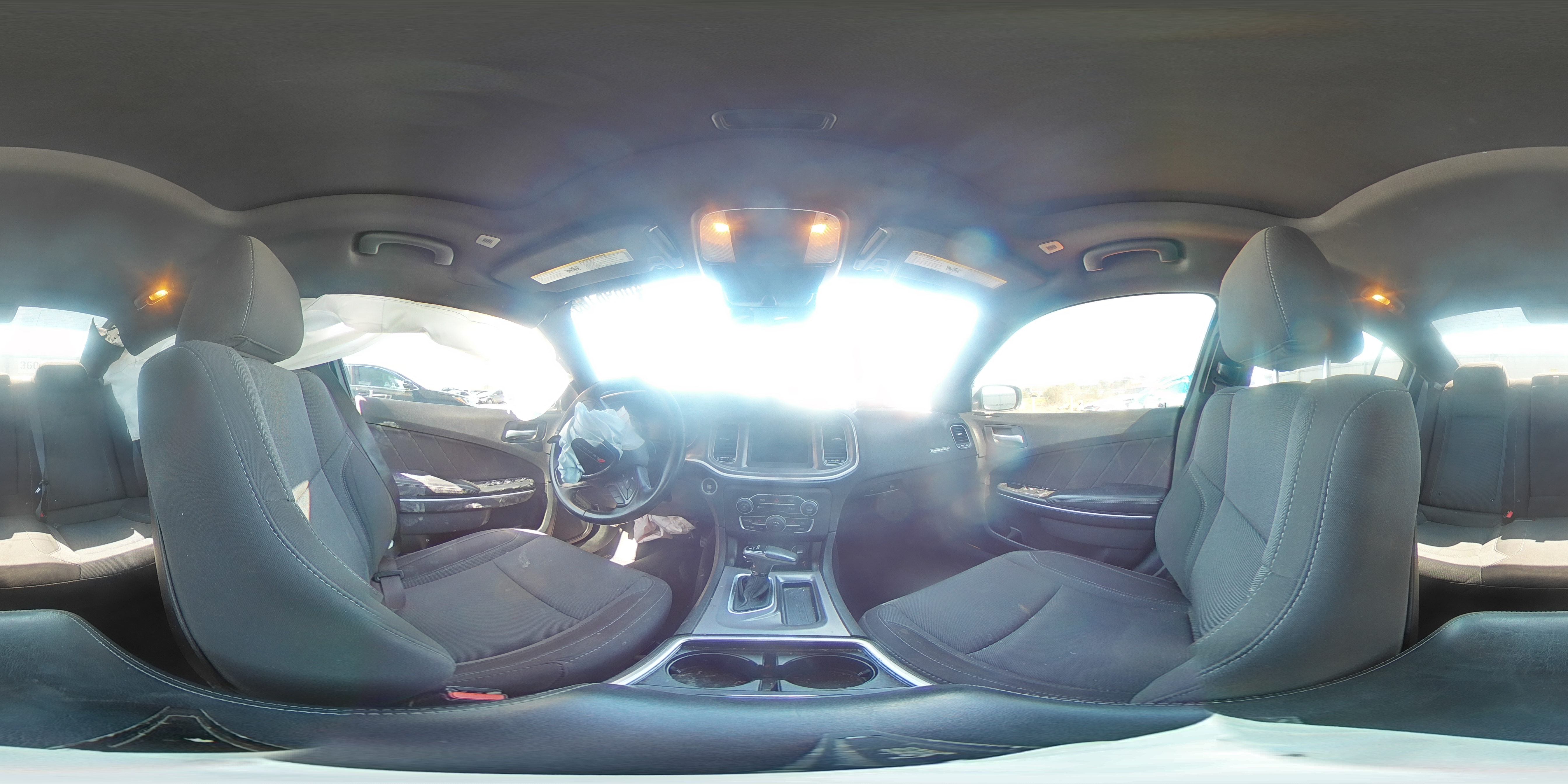 2019 Dodge Charger - Image 13