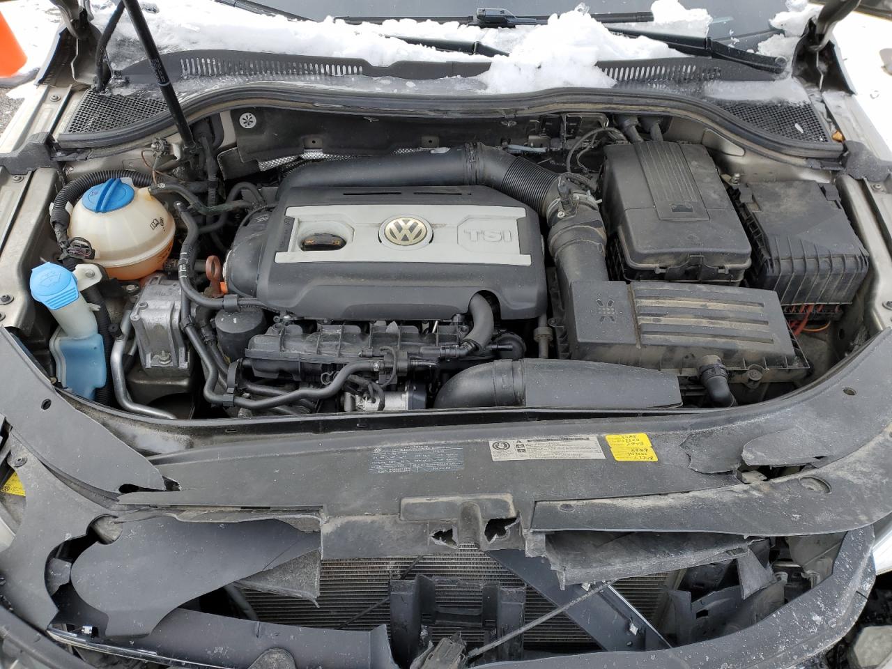 2010 Volkswagen Passat CC - Image 11
