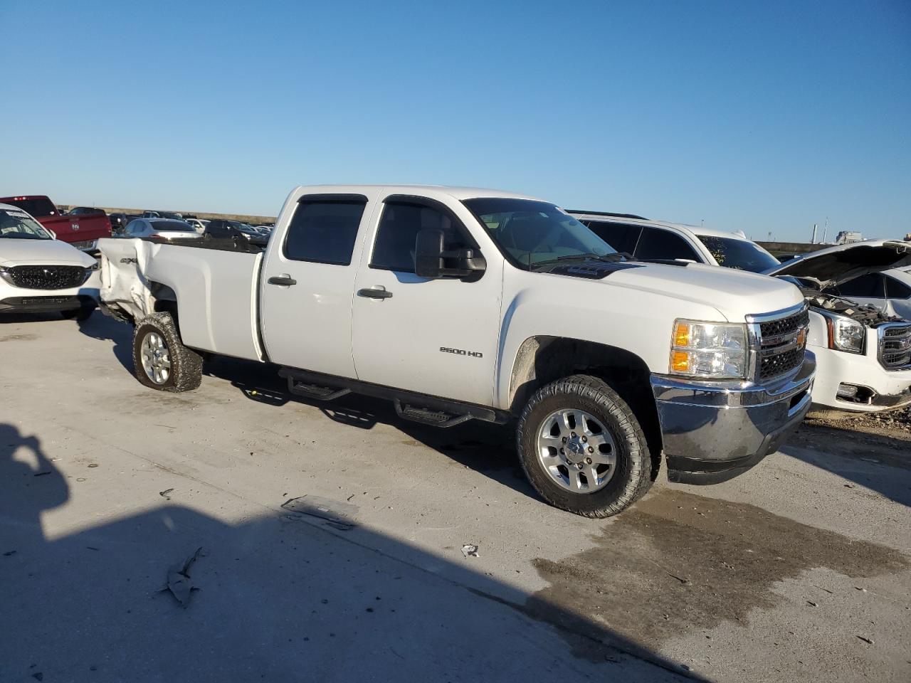 2014 Chevrolet Silverado - Image 4