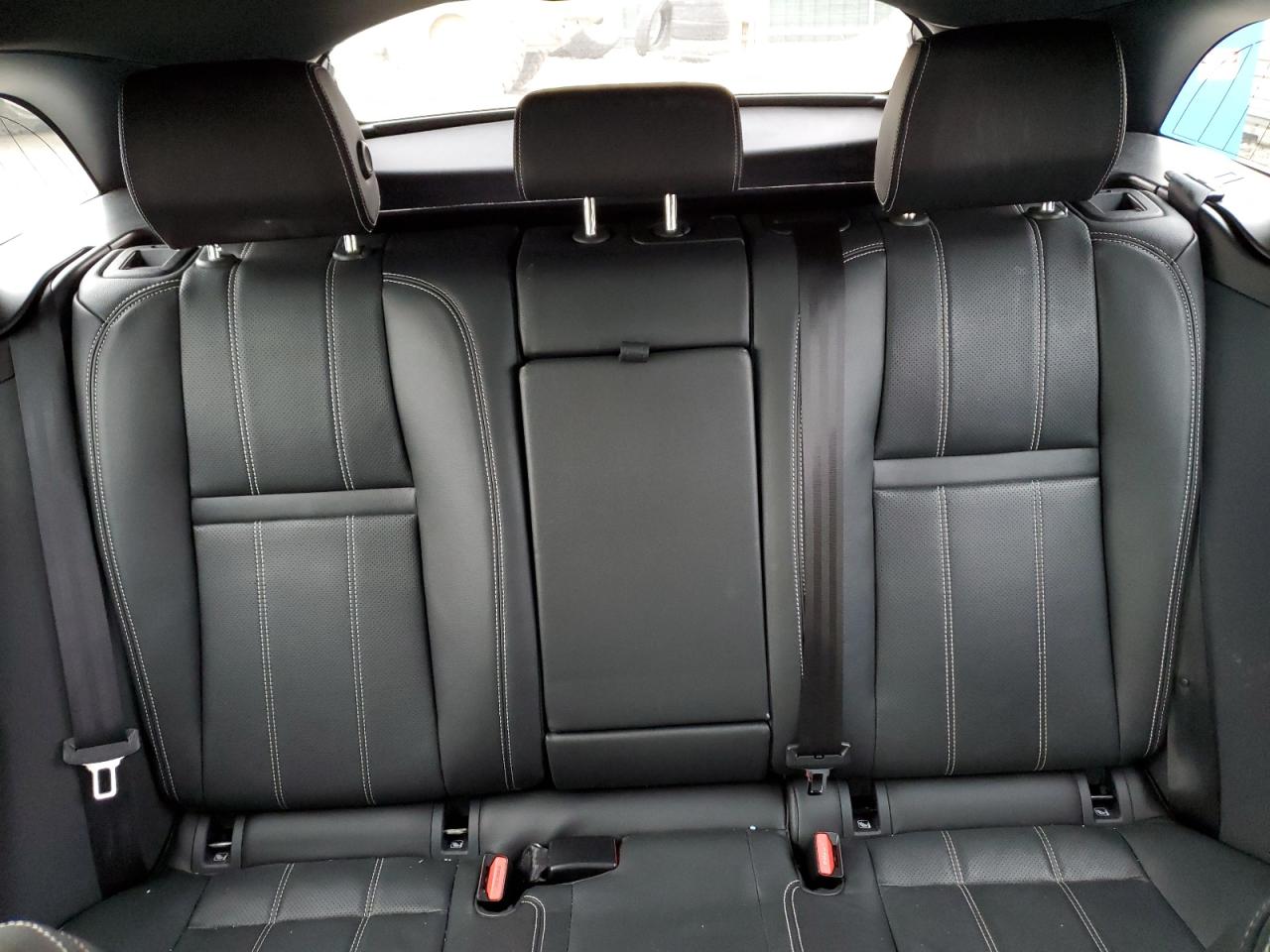 2023 Land Rover Range Rover - Image 10