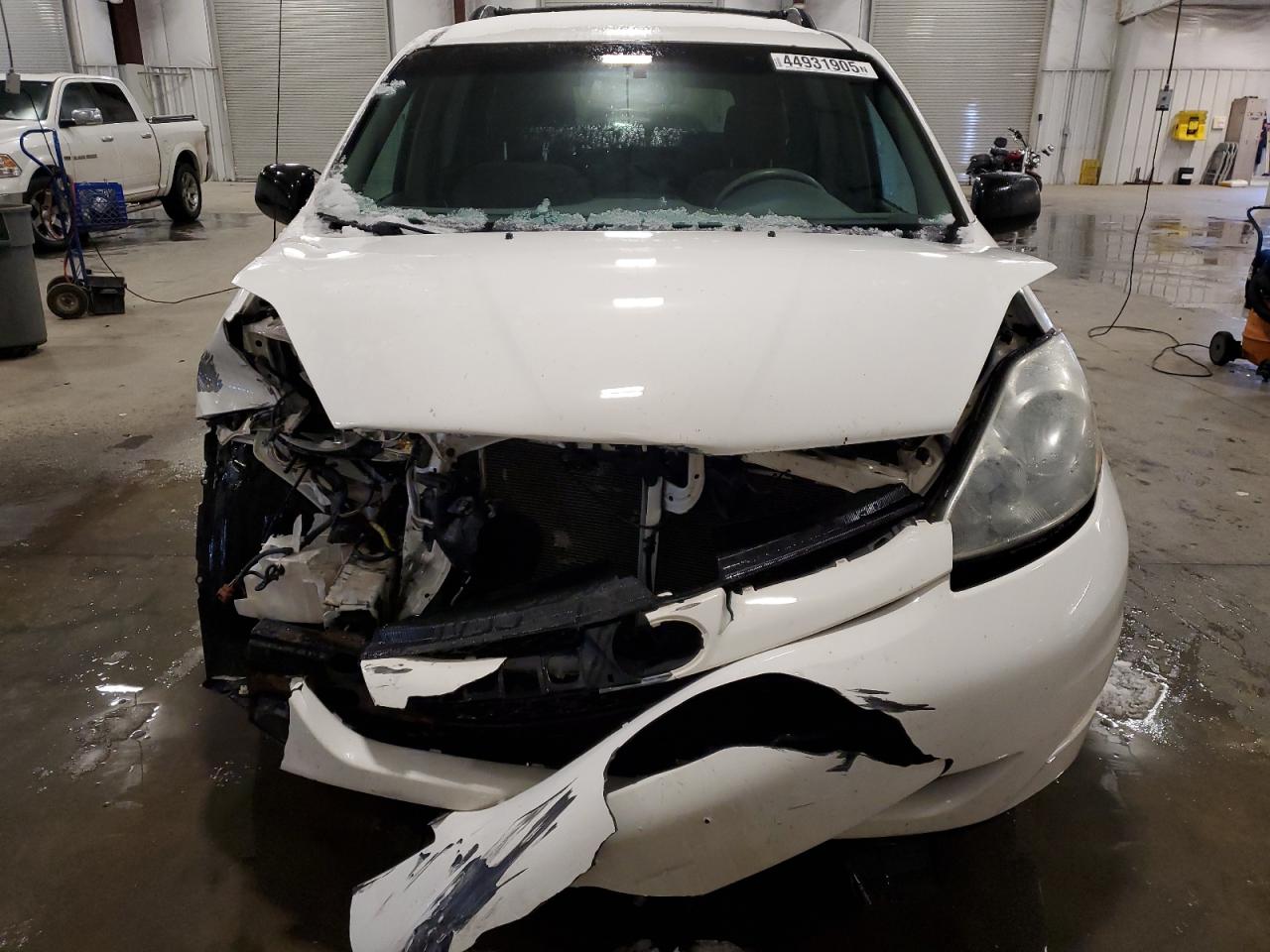 2006 Toyota Sienna - Image 5