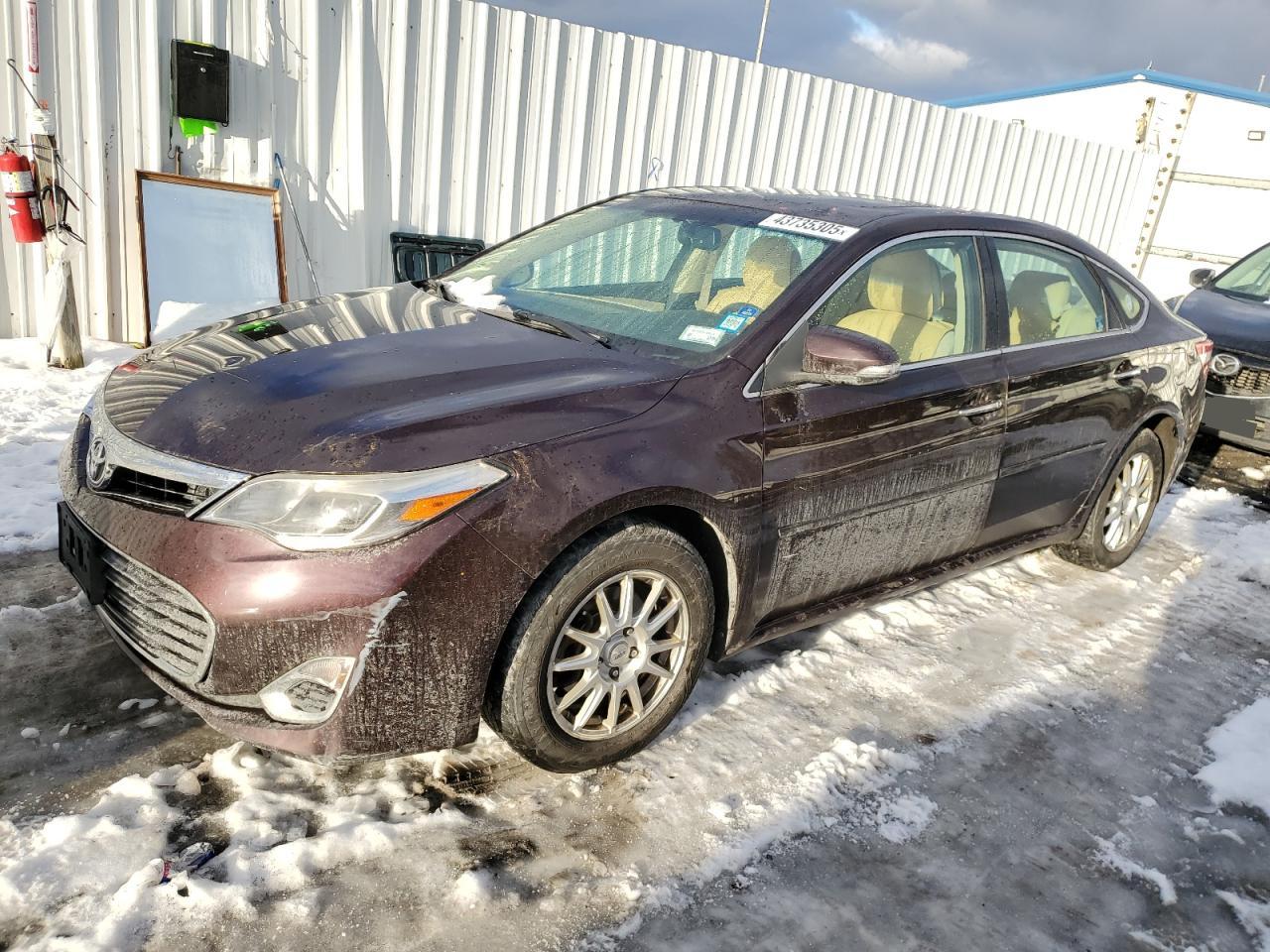 2013 Toyota Avalon - Image 1