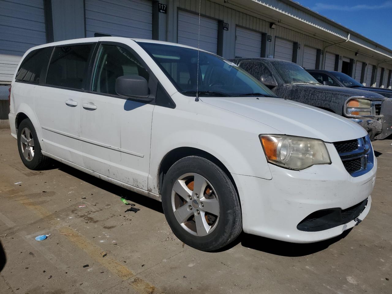 2014 Dodge Caravan - Image 4