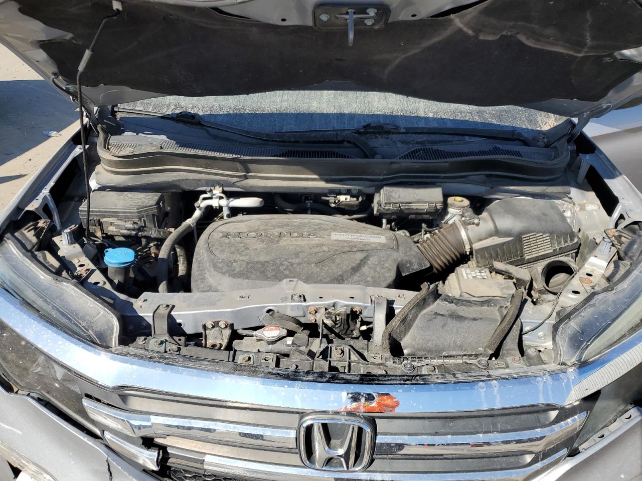 2017 Honda Pilot - Image 12