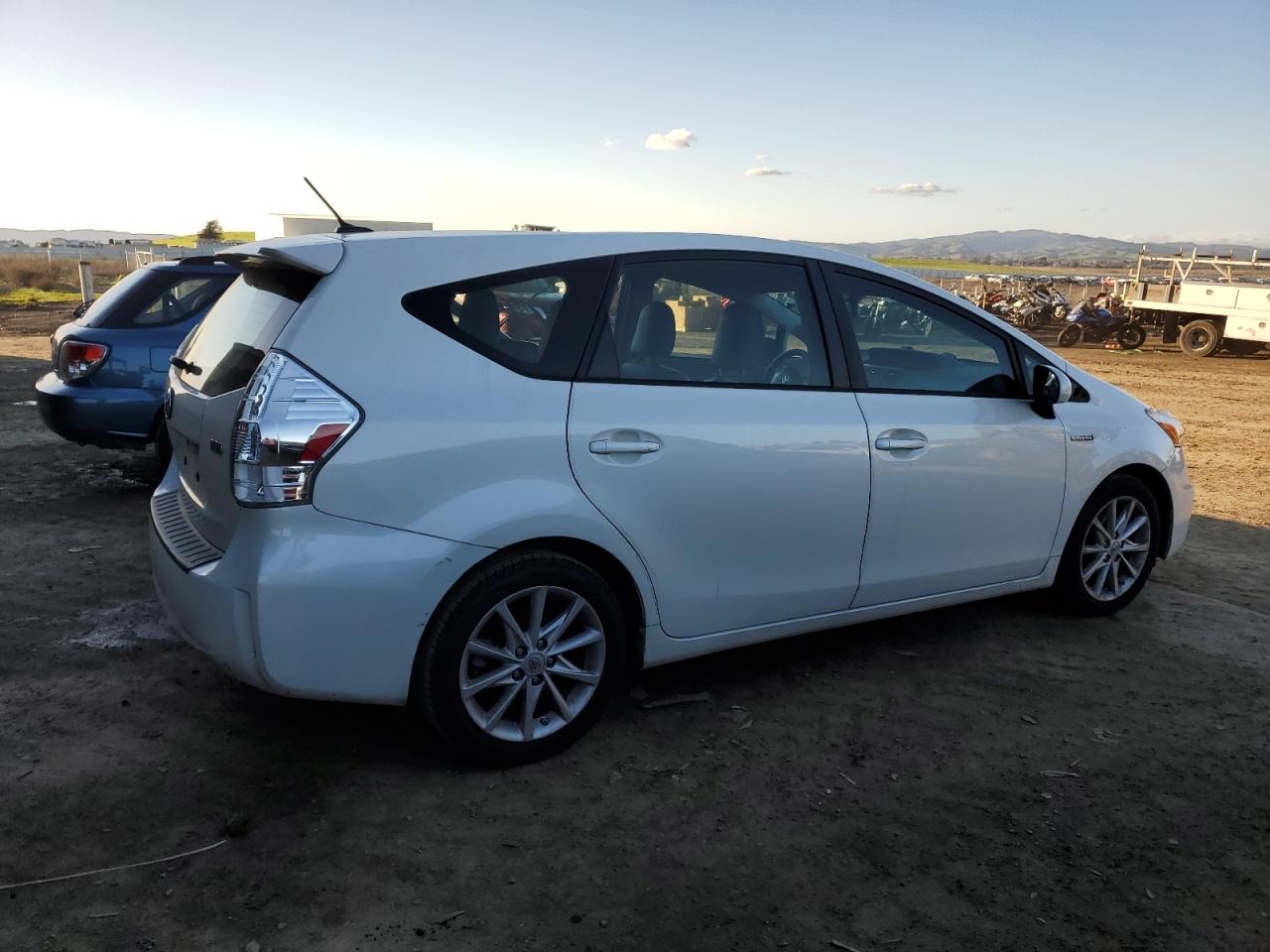 2012 Toyota Prius - Image 3