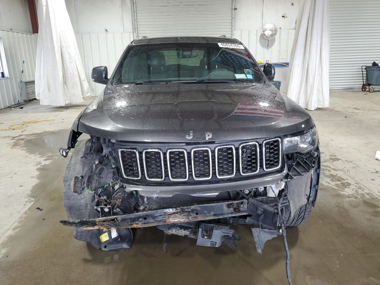 2018 Jeep Grand Cherokee - Image 5