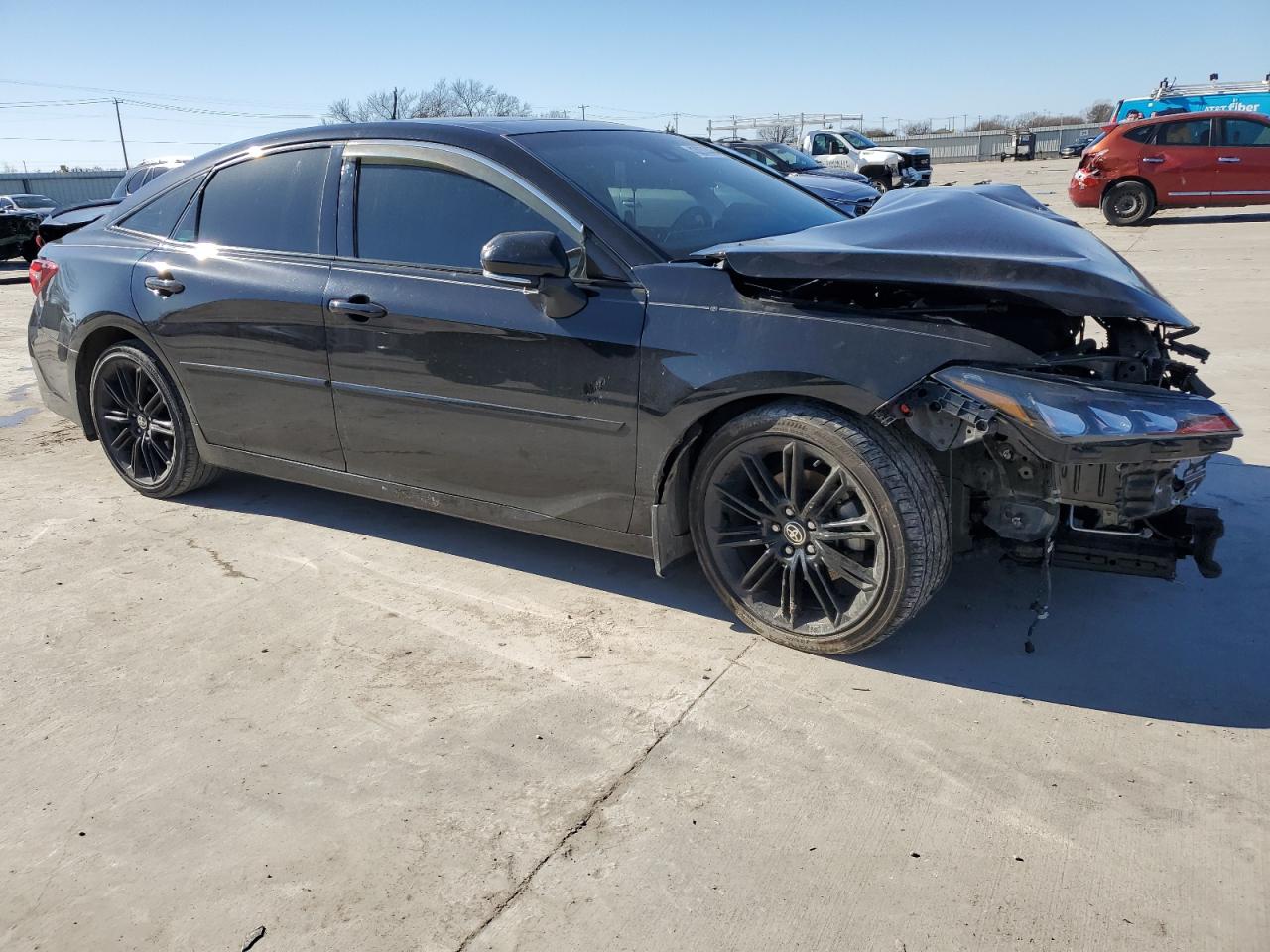 2021 Toyota Avalon - Image 4