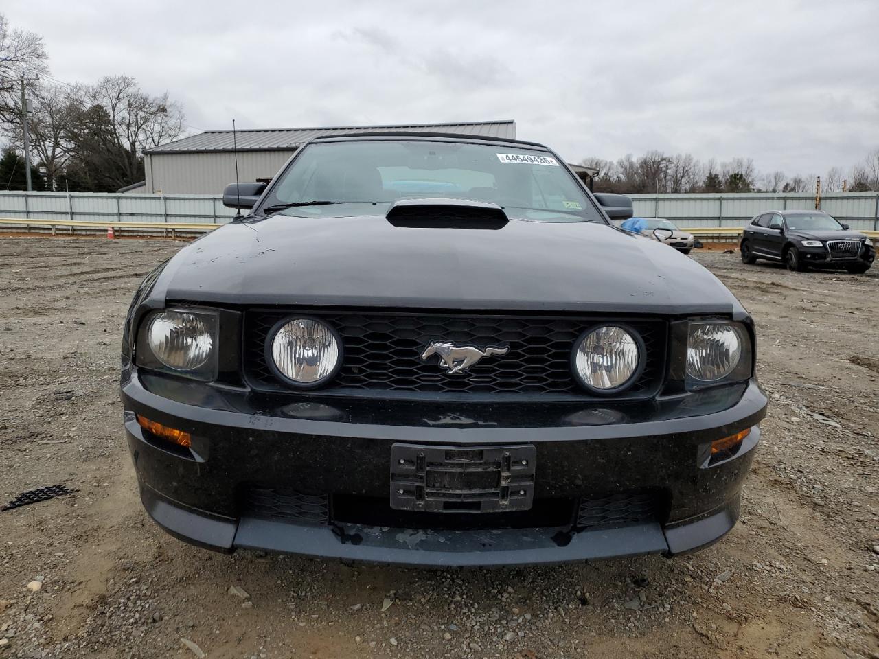 2009 Ford Mustang - Image 5