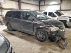 2017 Dodge Grand Caravan Sxt na sprzedaż w Eldridge, IA - Front End