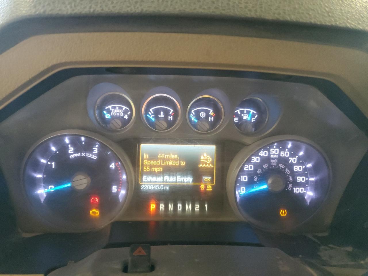 2011 Ford F350 - Image 9