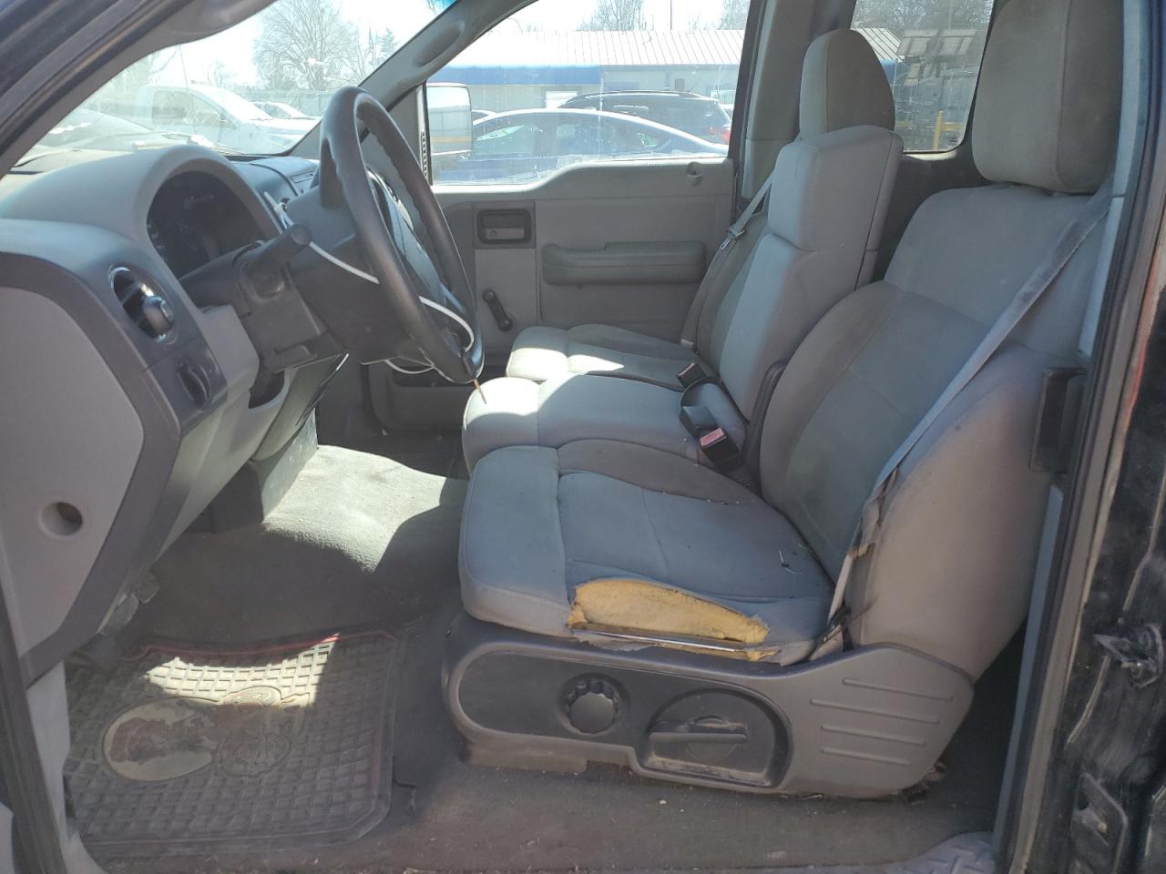 2004 Ford F-150 - Image 7