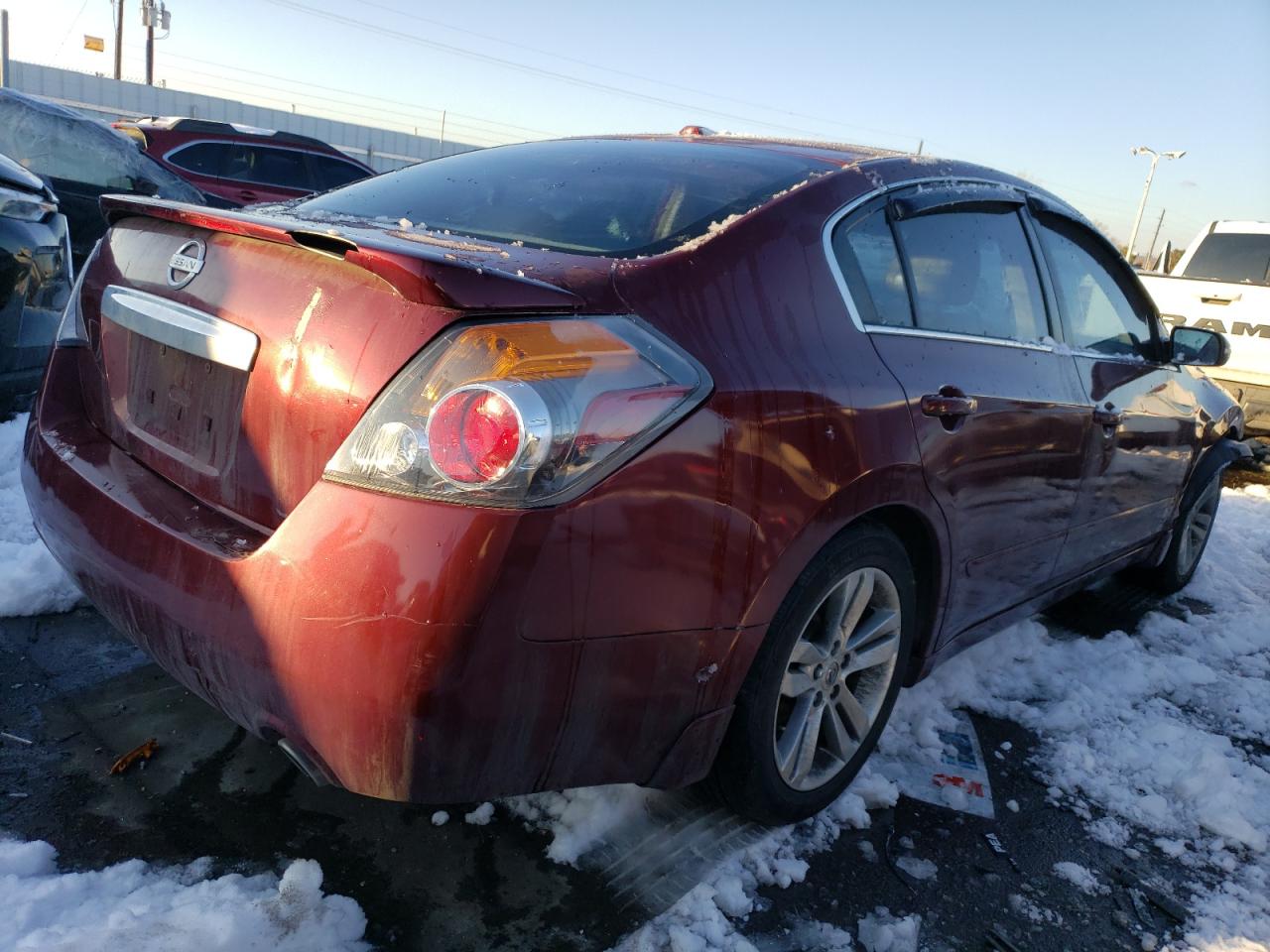 2010 Nissan Altima - Image 3
