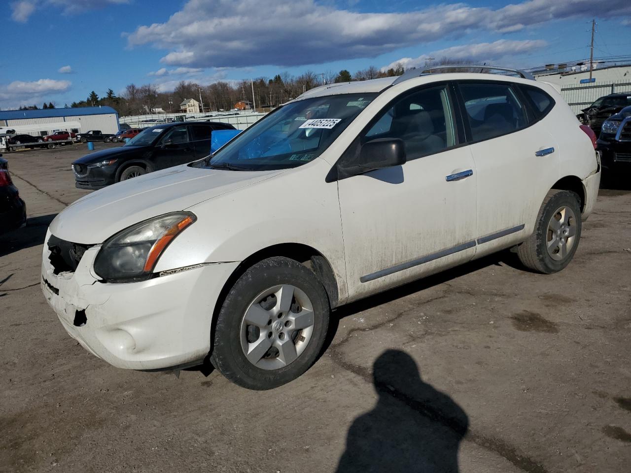 2014 Nissan Rogue - Image 1