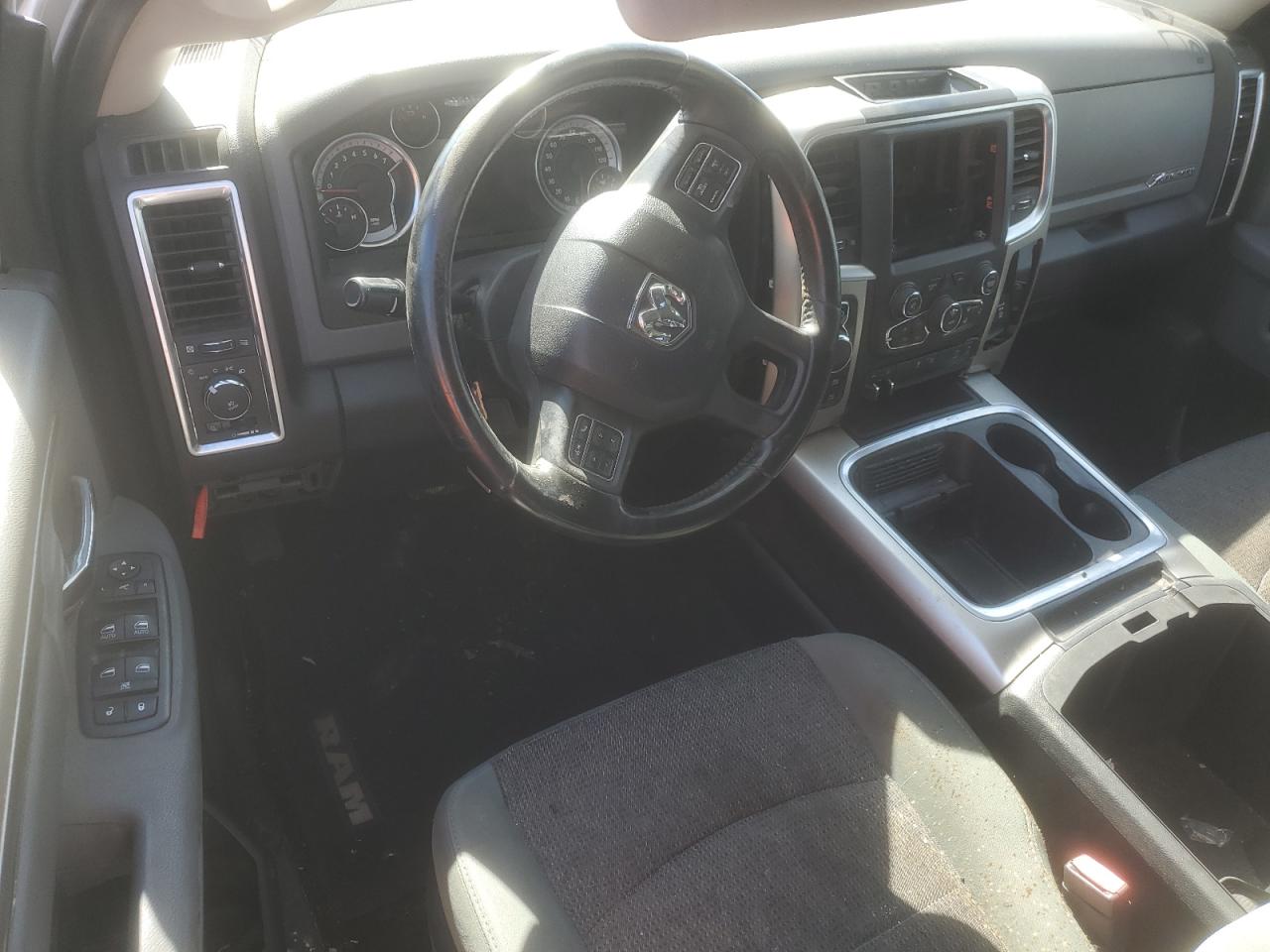 2017 RAM 1500 - Image 8