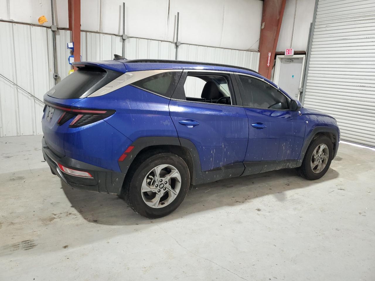 2023 Hyundai Tucson - Image 3