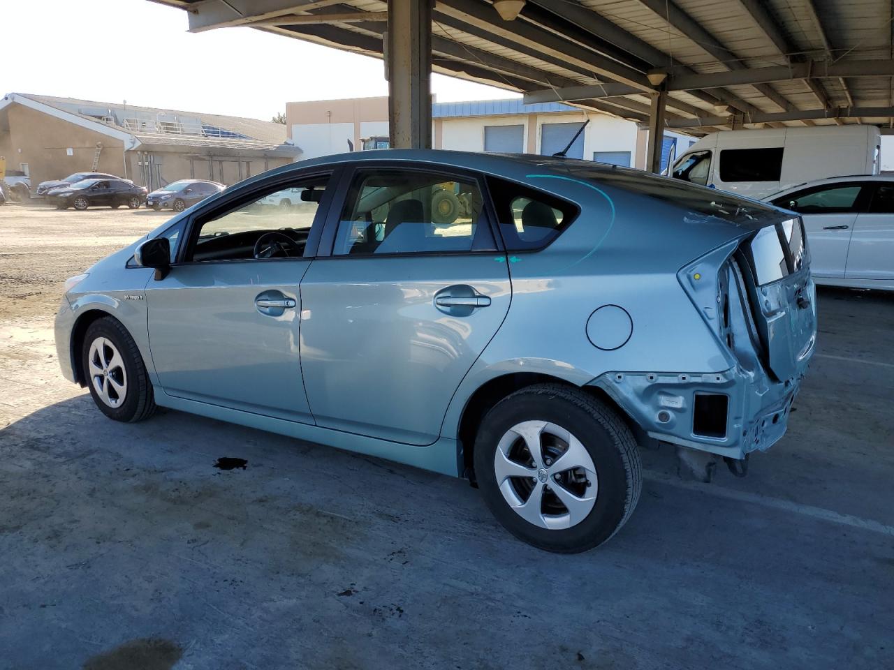 2013 Toyota Prius - Image 2