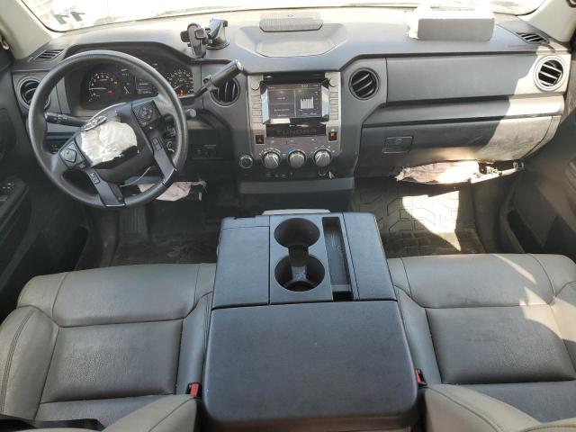  TOYOTA TUNDRA 2021 Сріблястий